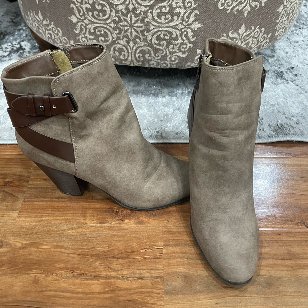 Brown ankle boots